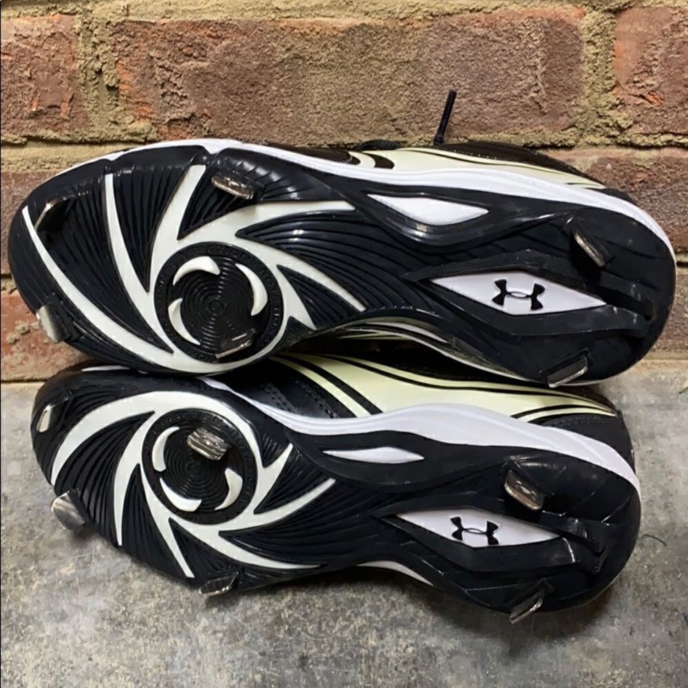 Under Armour Black Glyde IV ST CC Softball Cleat Shoe Size 7.5 NEW - Picture 8 of 11